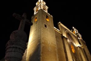 Mérida lleva a la CDMX su agenda de fin de año