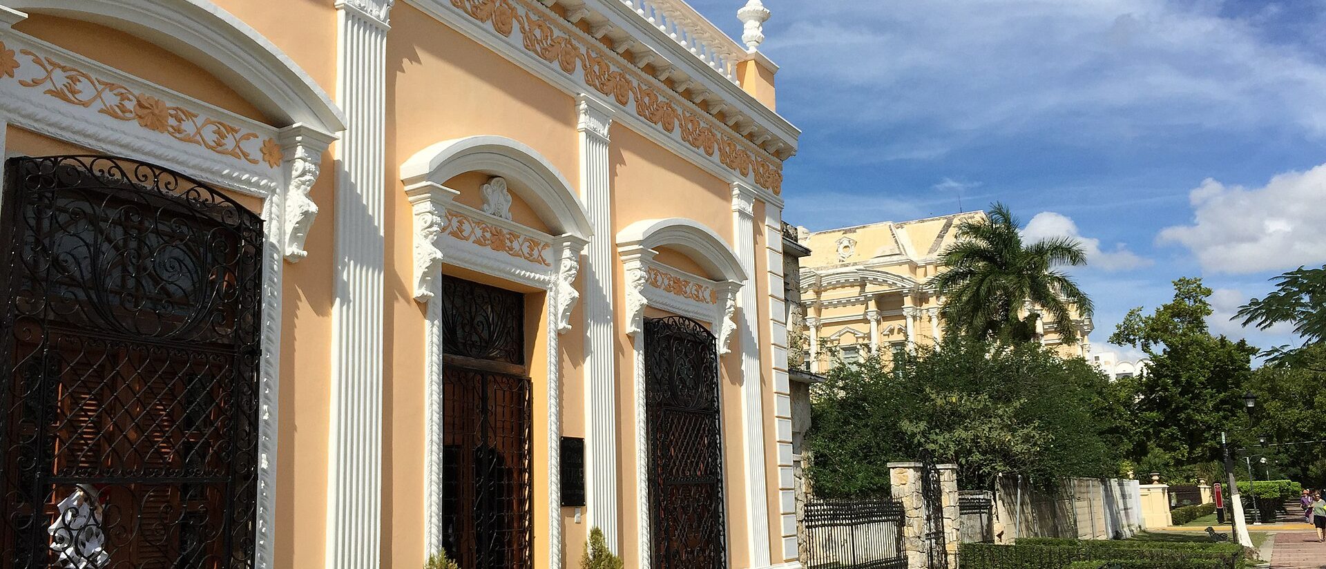 Mérida celebra 200 años de amistad con Francia